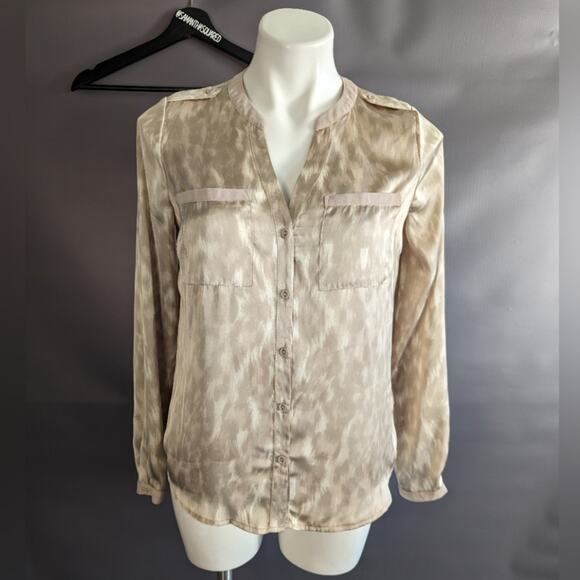 Love 21 Silky Watercolor Tan Button Down Blouse sz XS - Picture 1 of 7